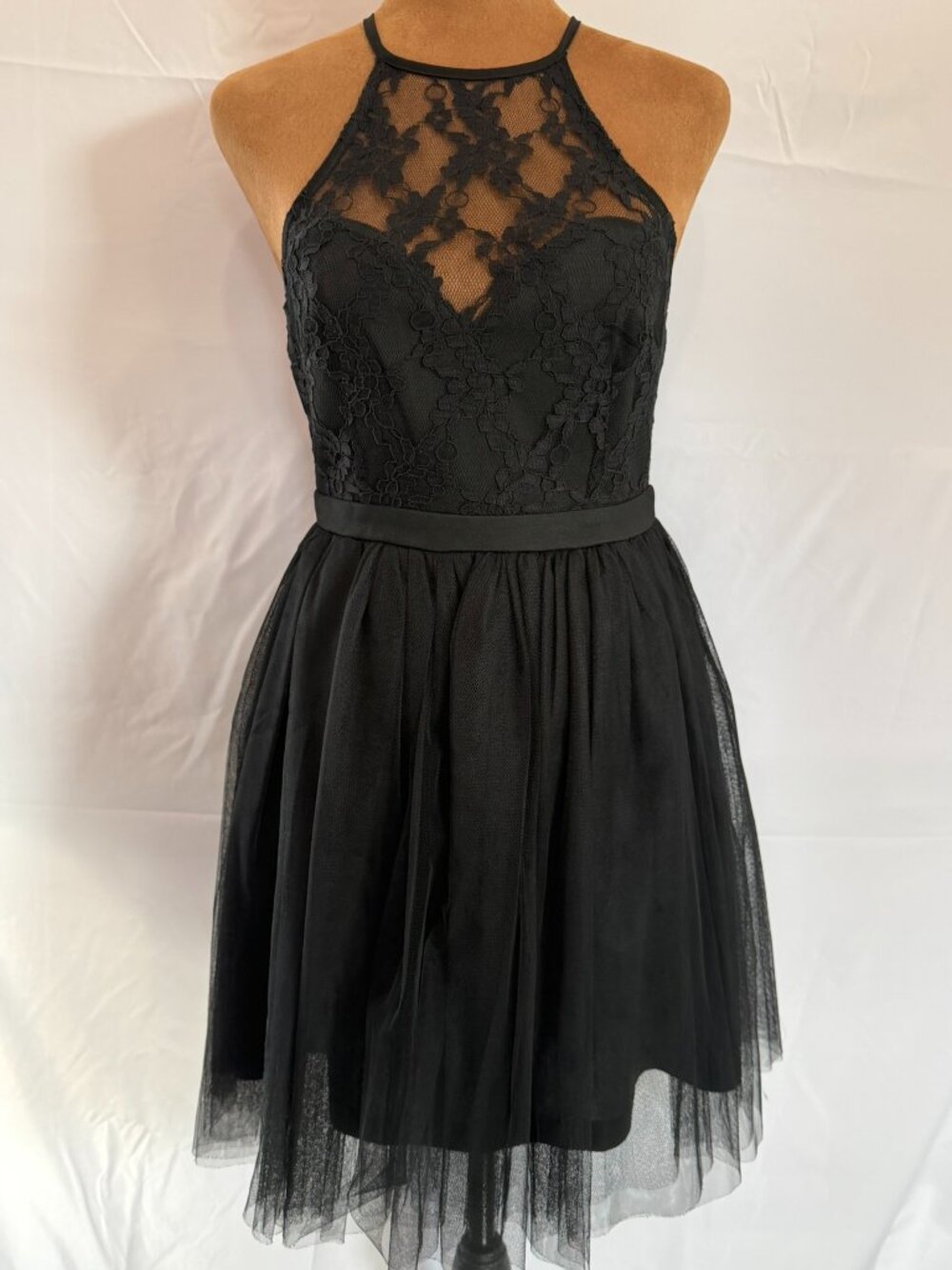 Maniju Black Halter Poof Mini Dress – Size Small